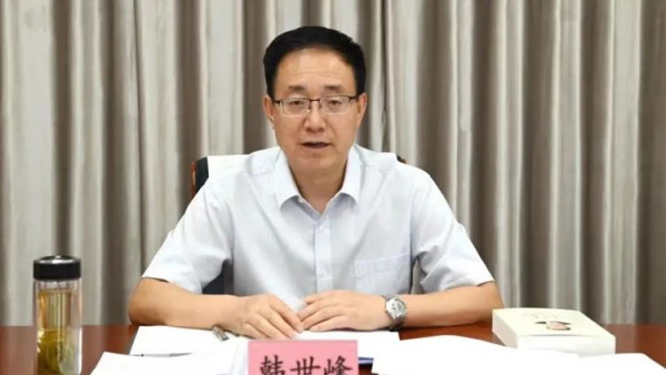 8月23日，甘肃省律师行业党委召开理论学习中心组集体学习会议，专题学习《习近平谈治国理政》第四卷和习近平总书记在省部级主要领导干部“学习习近平总书记重要讲话精神，迎接党的二十大”专题研讨班上的重要讲话